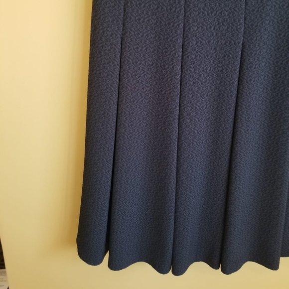 ESPRIT Scoop Neck Navy Dress NWOT - Picture 4 of 5